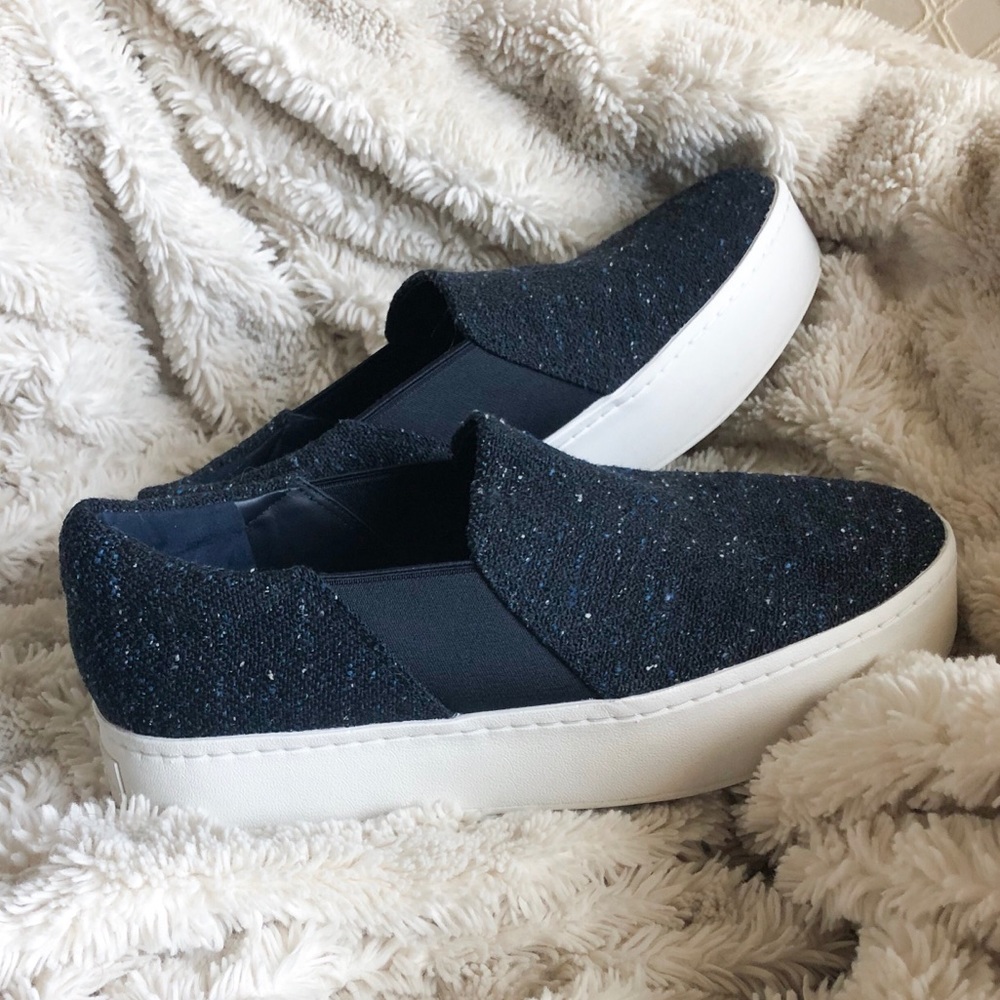 Vince Warren Platform Slip On Sneaker - Navy